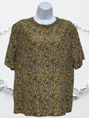 Notations-Women's Medium Pullover Top Short Sleeve Multi-Color Design-Silk